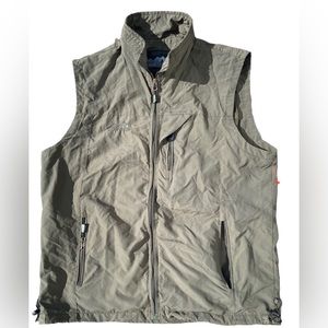 Outdoor vest size XL hiking